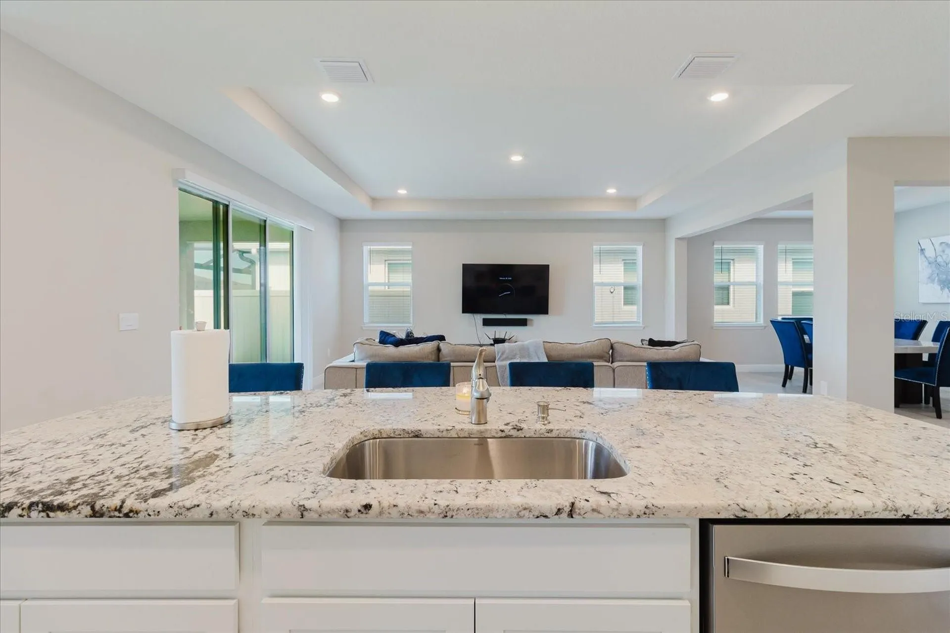 17544 Cantarina Cove Bradenton FL 34211