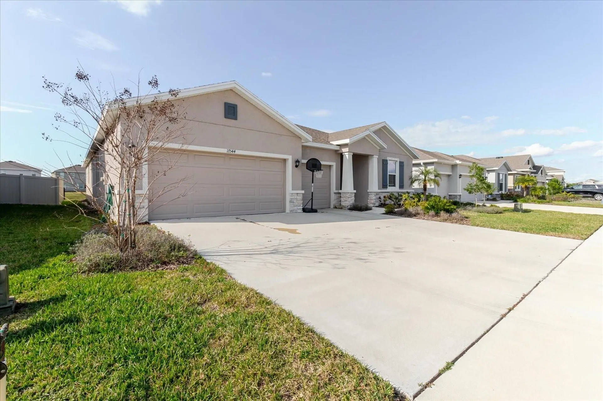 17544 Cantarina Cove Bradenton FL 34211