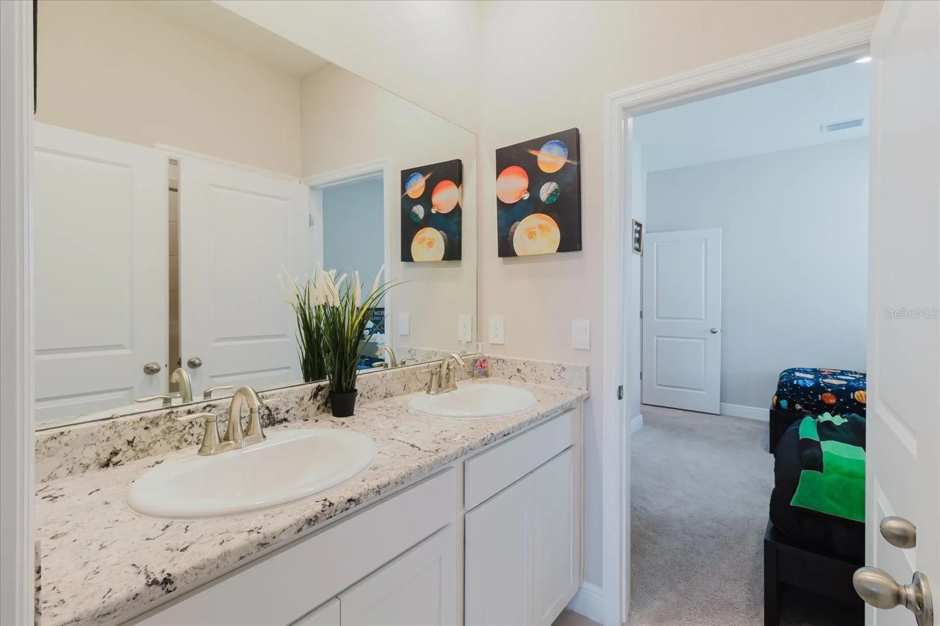 17544 Cantarina Cove Bradenton FL 34211
