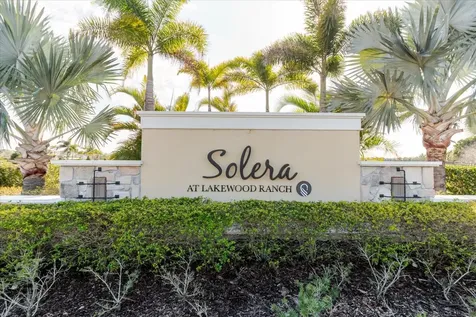 17544 Cantarina Cove Bradenton FL 34211