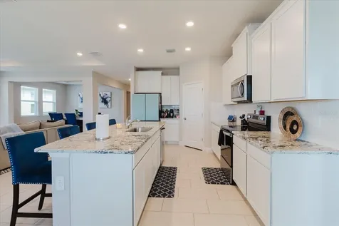 17544 Cantarina Cove Bradenton FL 34211