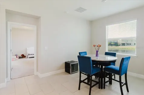 17544 Cantarina Cove Bradenton FL 34211