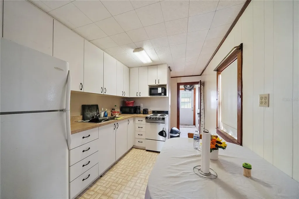 3345 Bahia Vista Street Sarasota FL 34239