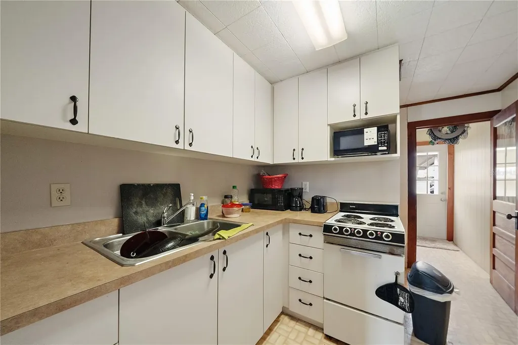 3345 Bahia Vista Street Sarasota FL 34239