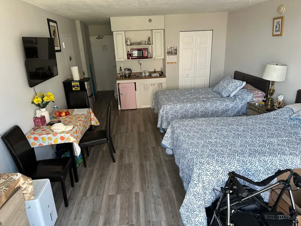 1909 South Atlantic Avenue Daytona Beach Shores FL 32118