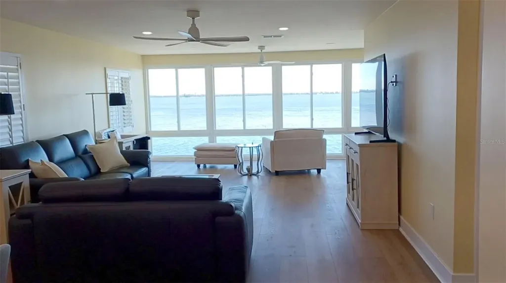 6400 Flotilla Drive Holmes Beach FL 34217