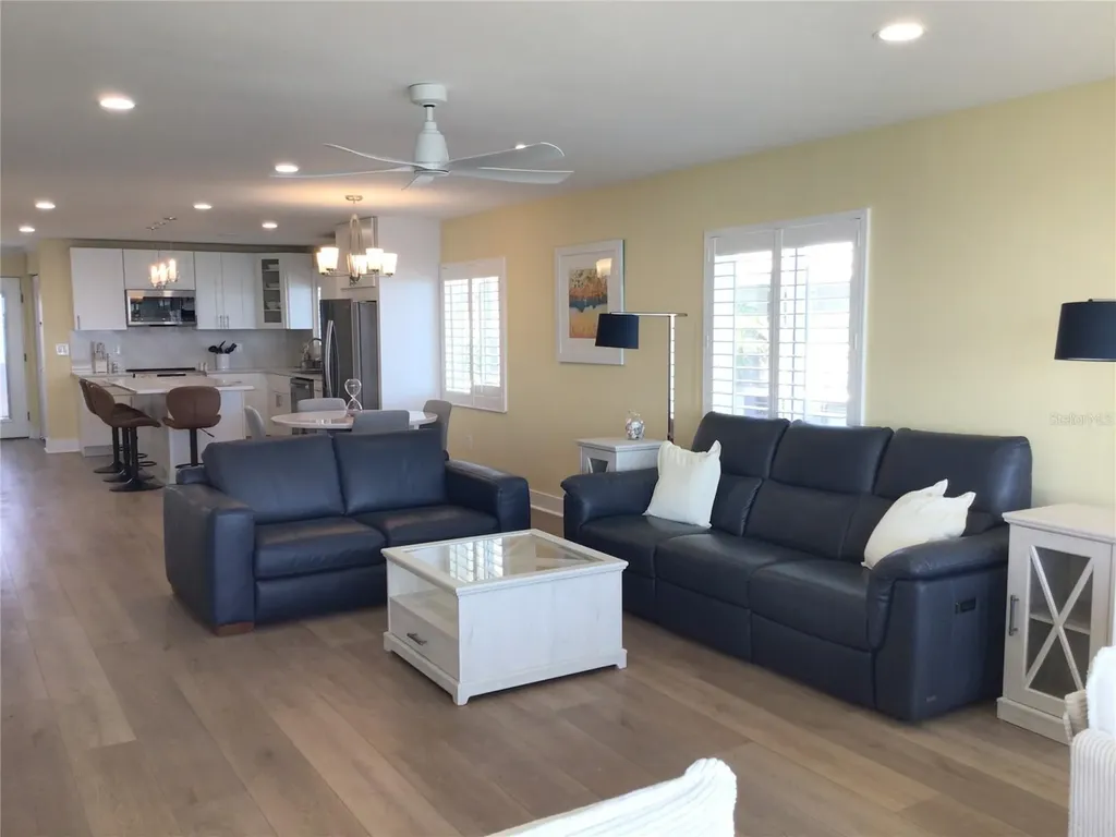 6400 Flotilla Drive Holmes Beach FL 34217