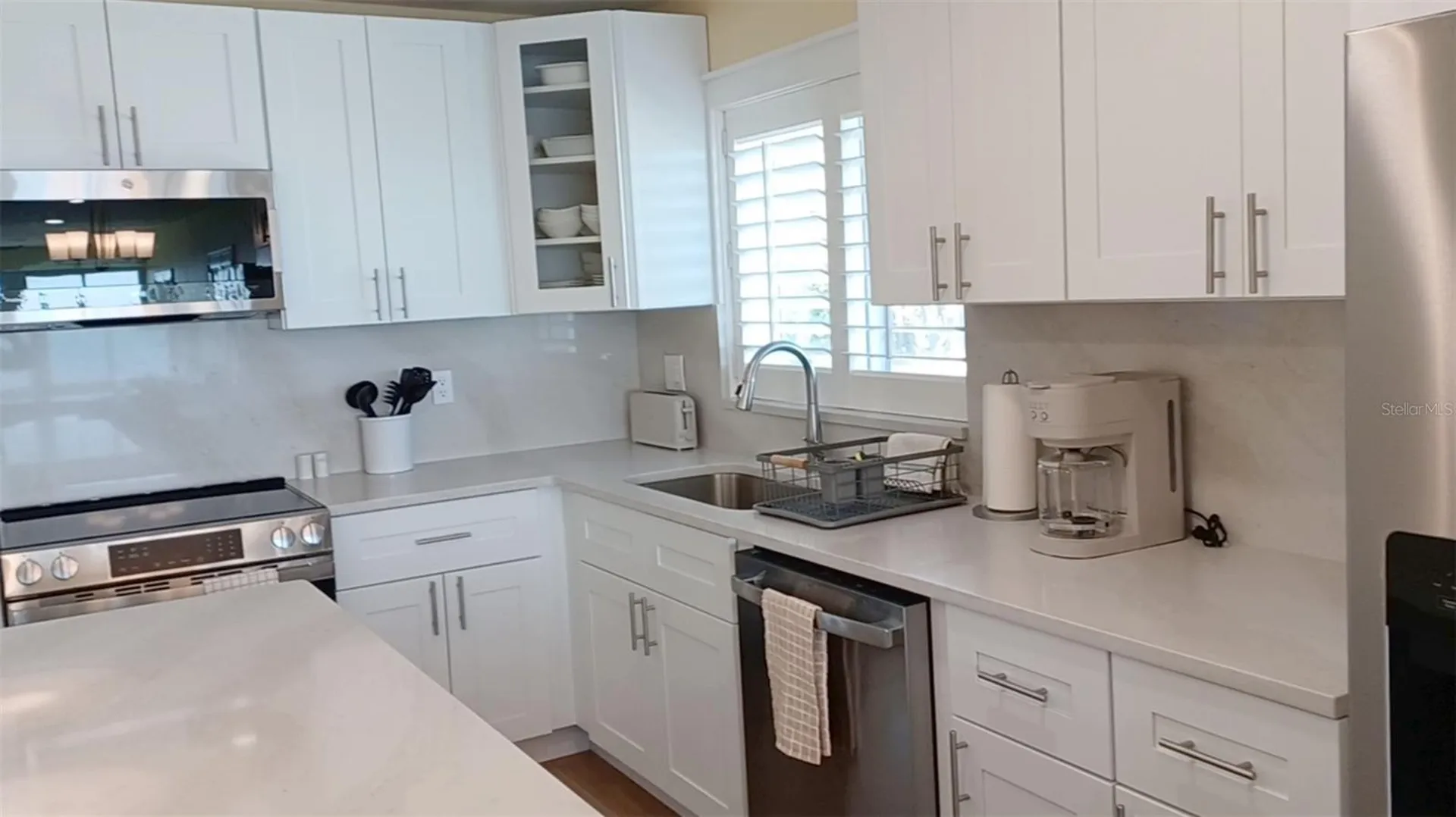 6400 Flotilla Drive Holmes Beach FL 34217