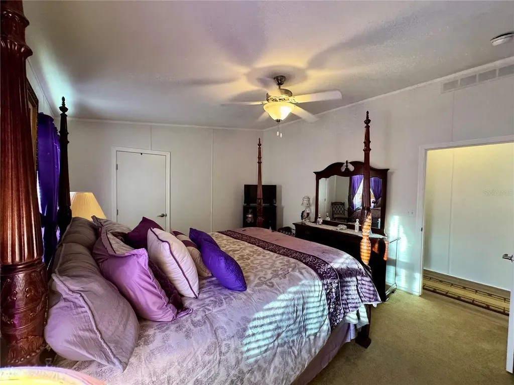 1007 50th Avenue W Bradenton FL 34207