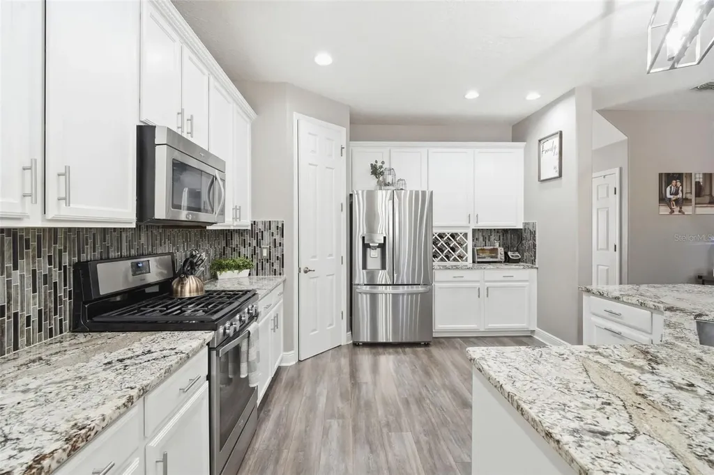 119 Elissar Drive Debary FL 32713