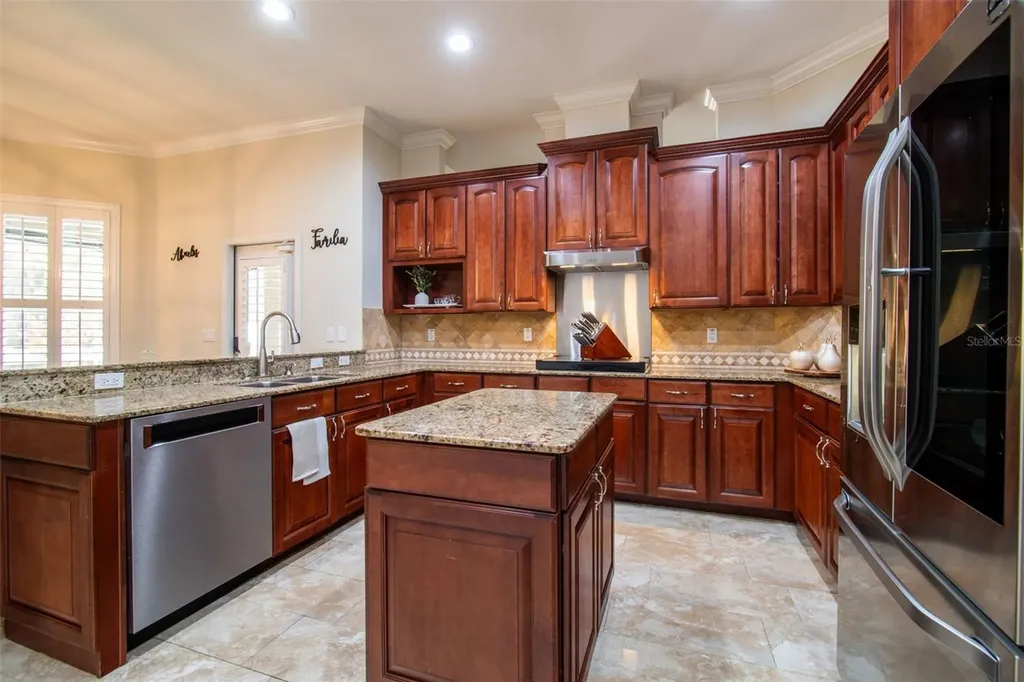 1302 Steeple Hill Court Brandon FL 33511
