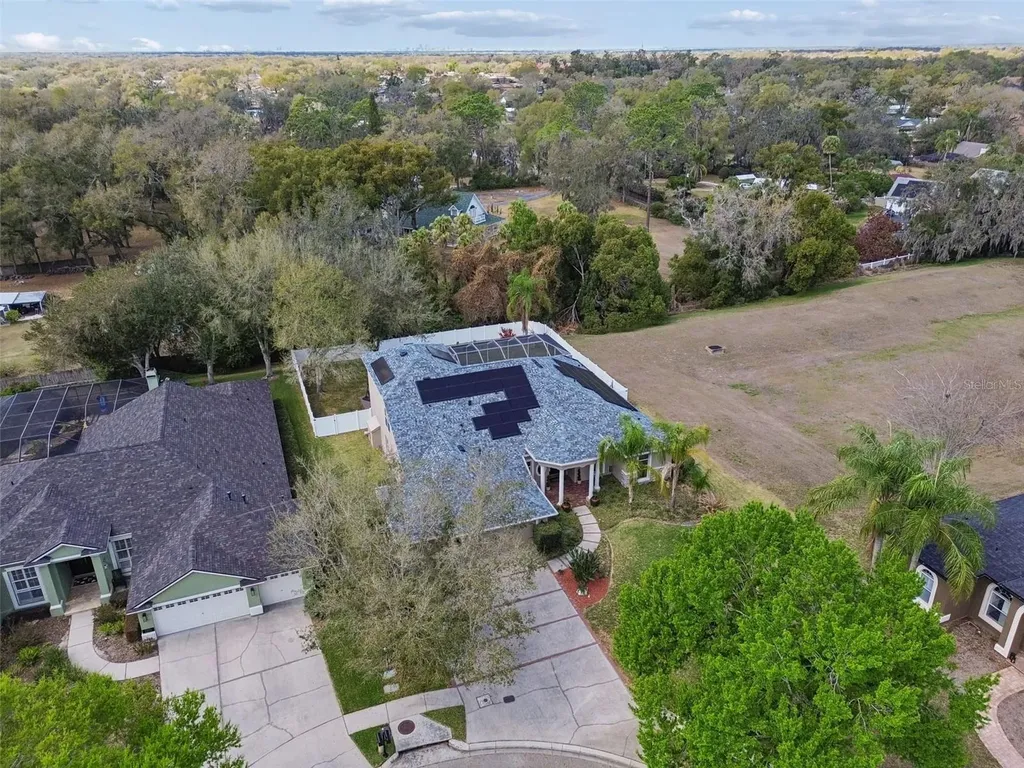1302 Steeple Hill Court Brandon FL 33511