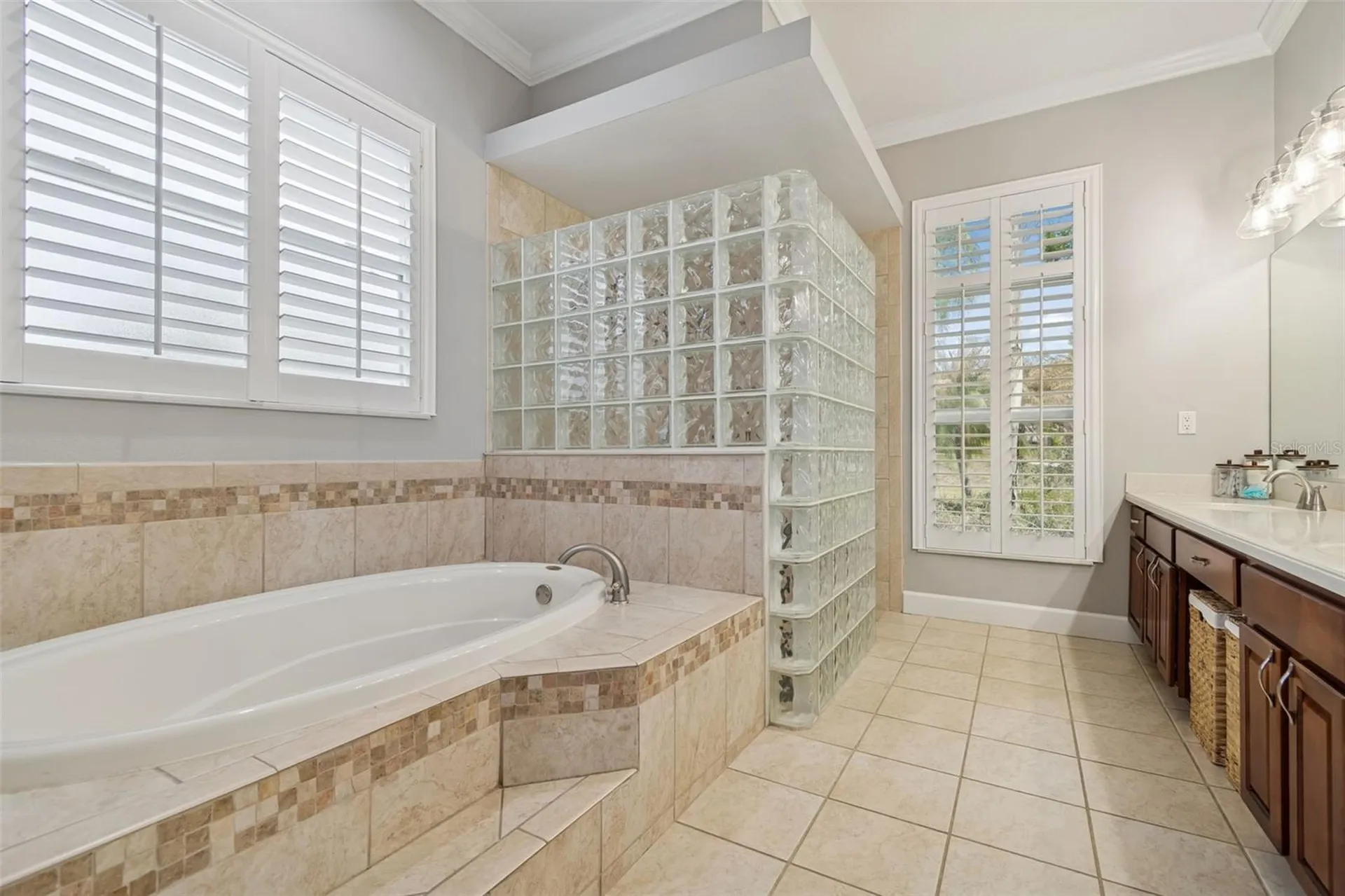 1302 Steeple Hill Court Brandon FL 33511