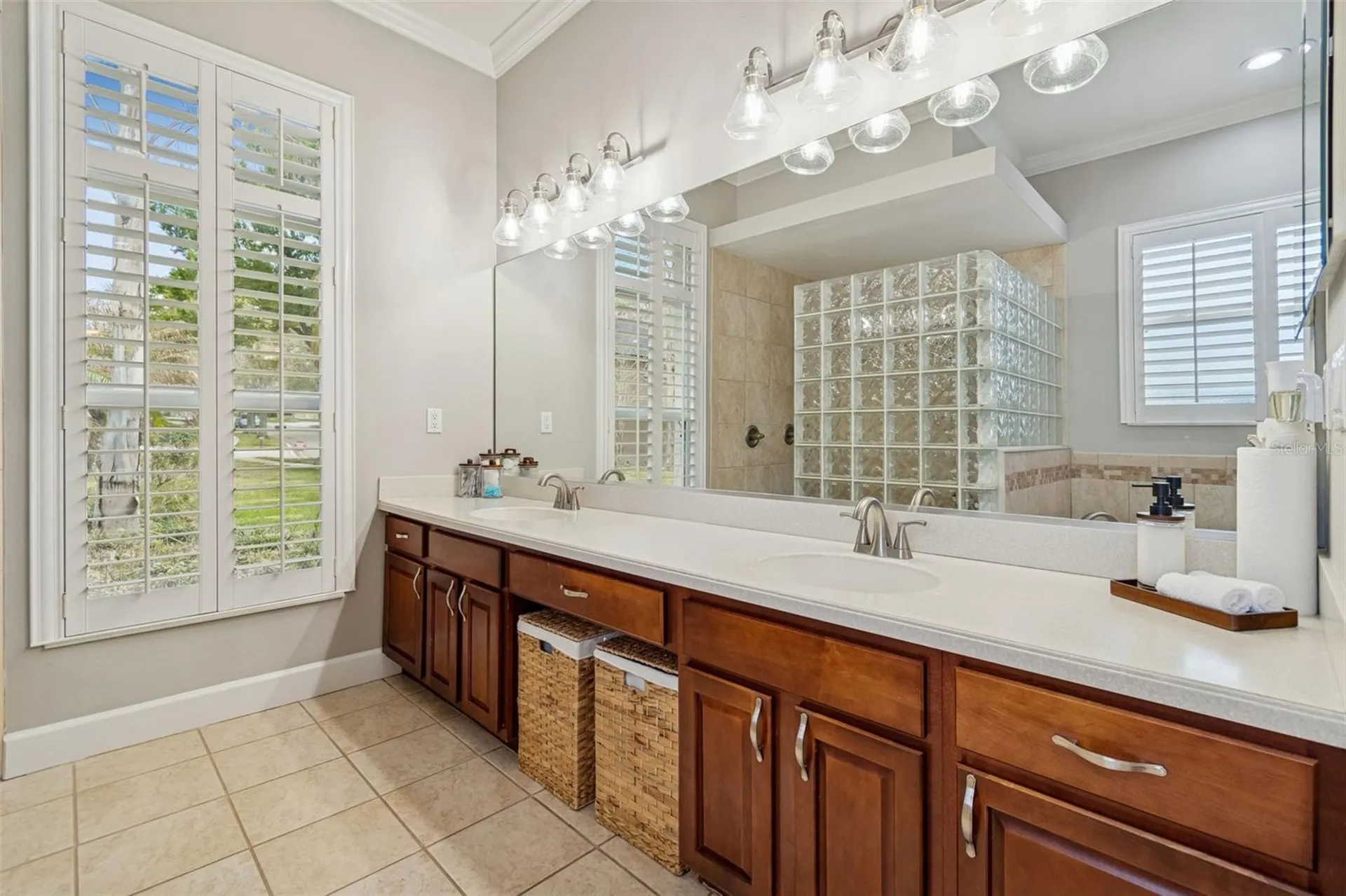 1302 Steeple Hill Court Brandon FL 33511