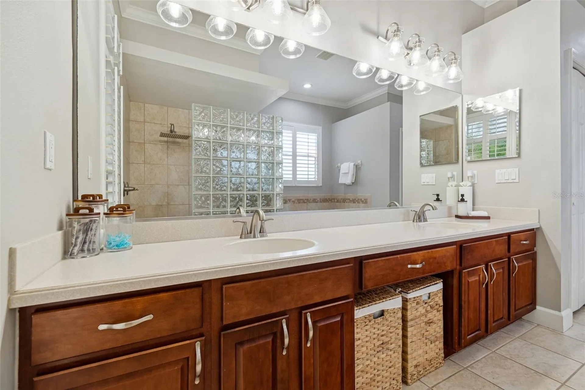 1302 Steeple Hill Court Brandon FL 33511