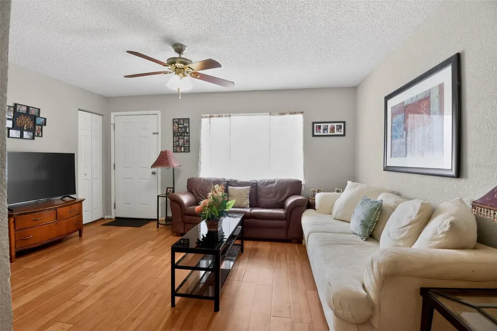365 W Lansdowne Avenue Orange City FL 32763