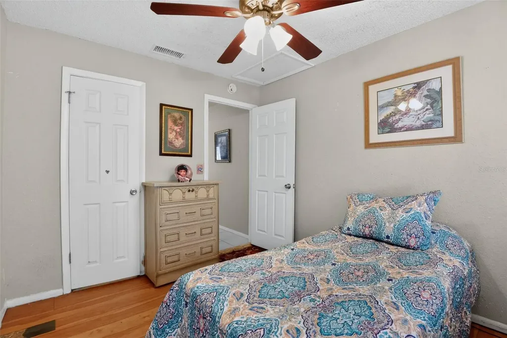 365 W Lansdowne Avenue Orange City FL 32763