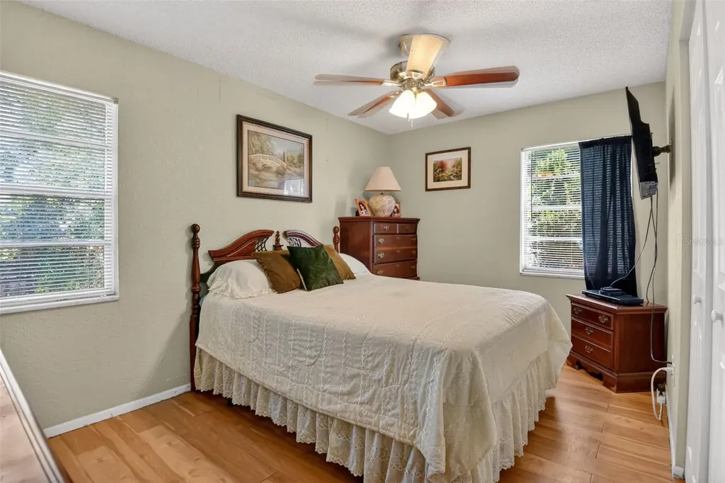 365 W Lansdowne Avenue Orange City FL 32763