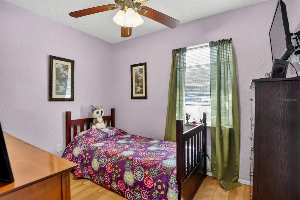 365 W Lansdowne Avenue Orange City FL 32763