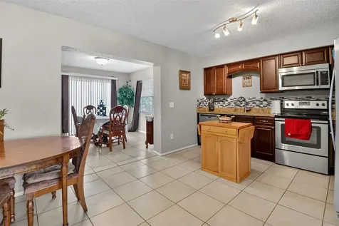 365 W Lansdowne Avenue Orange City FL 32763