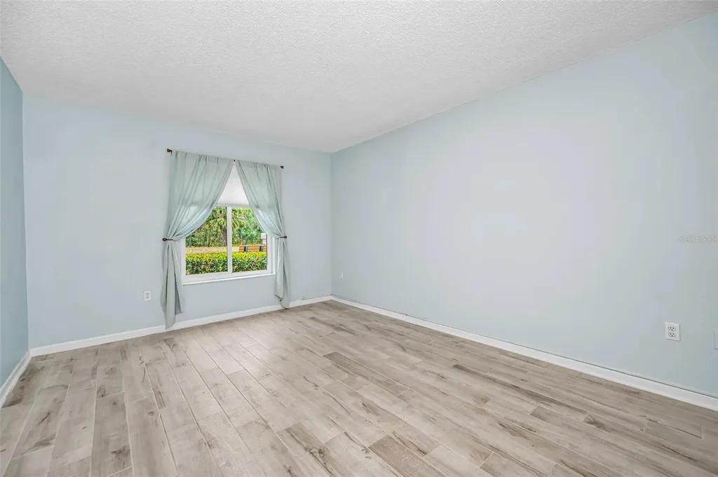 3232 Lake Pine Way E Tarpon Springs FL 34688