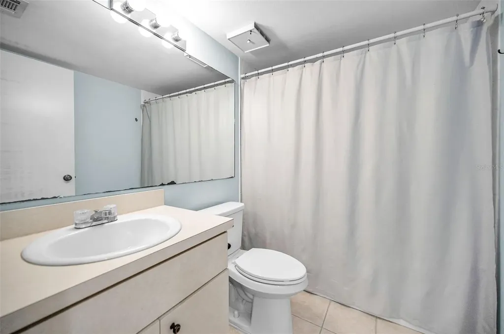 3232 Lake Pine Way E Tarpon Springs FL 34688