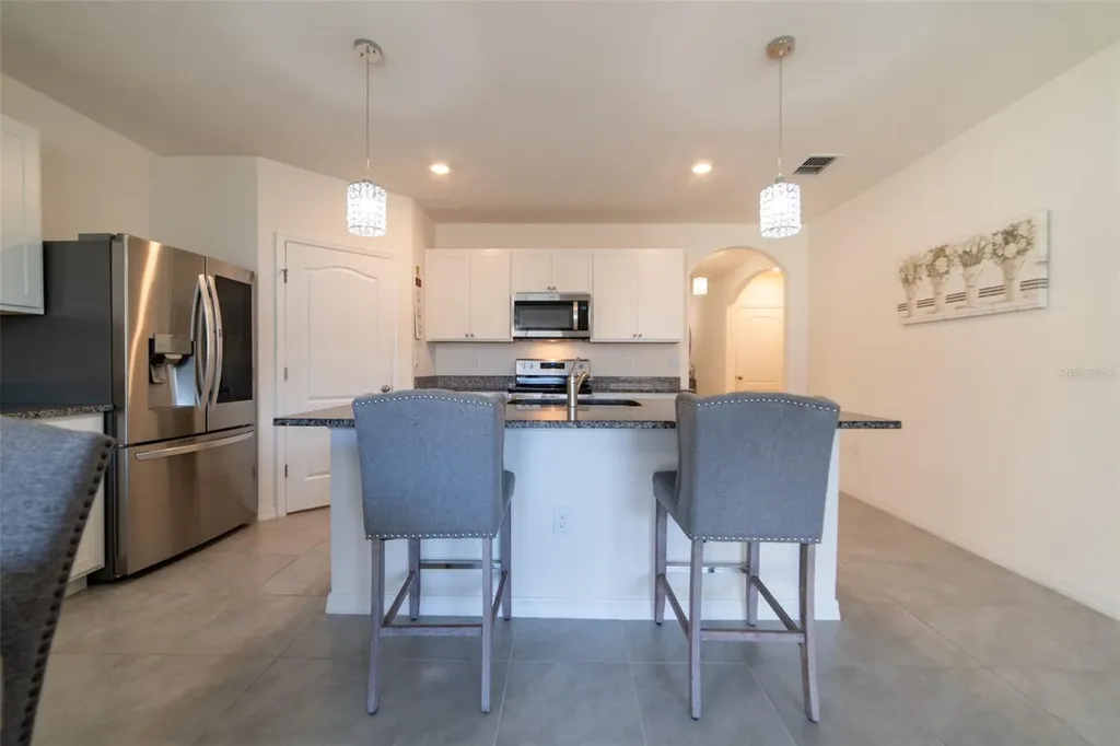 2684 Magnolia Avenue Davenport FL 33837
