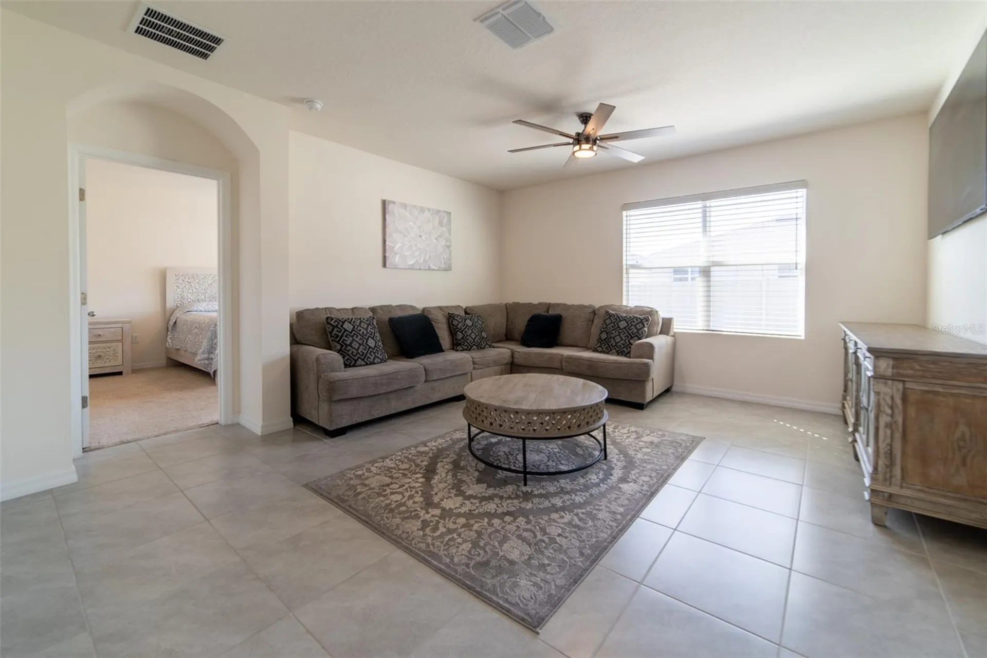 2684 Magnolia Avenue Davenport FL 33837