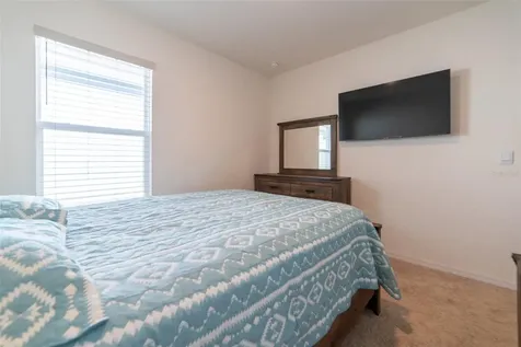 2684 Magnolia Avenue Davenport FL 33837