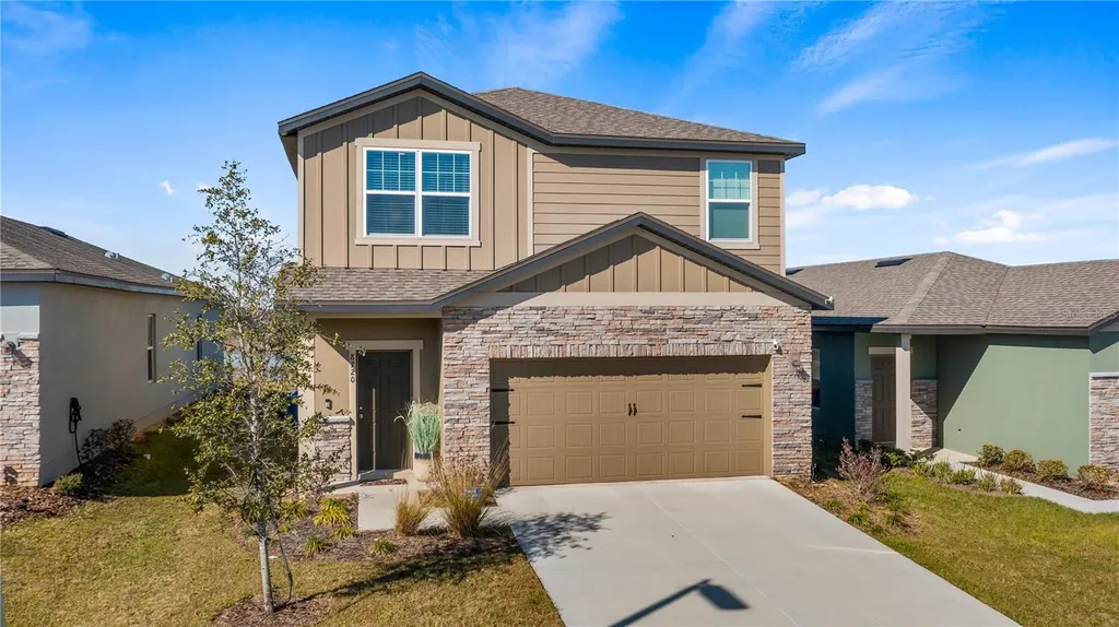 8720 Sportsman Loop Groveland FL 34736