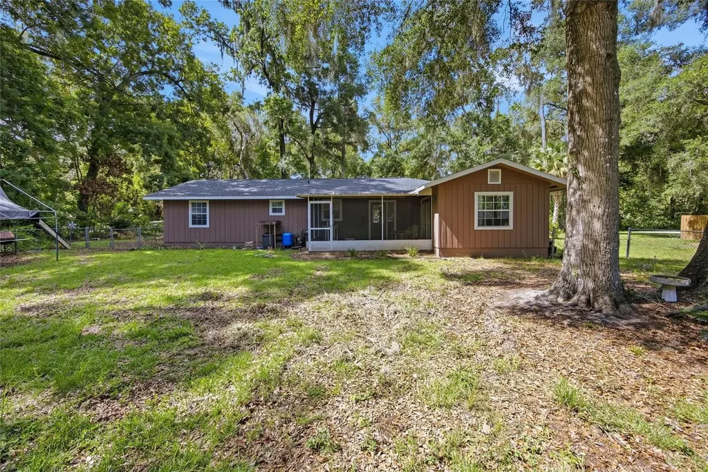 4300 NE 132nd Place Anthony FL 32617