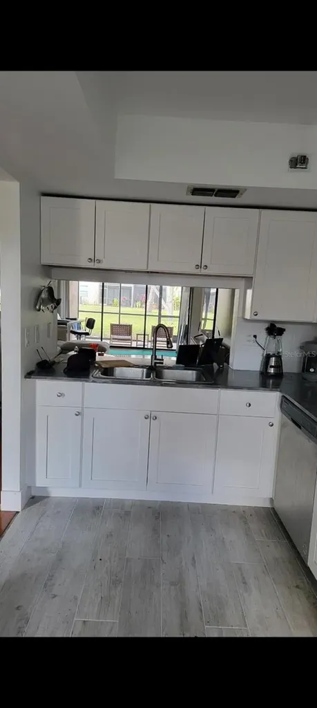 5647 Summer Side Lane Sarasota FL 34231