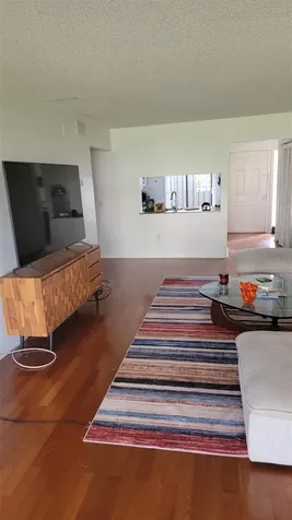 5647 Summer Side Lane Sarasota FL 34231