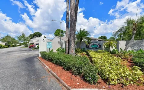 5647 Summer Side Lane Sarasota FL 34231