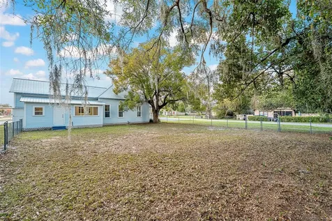 105 NE 1st Avenue Avenue NE Williston FL 32696