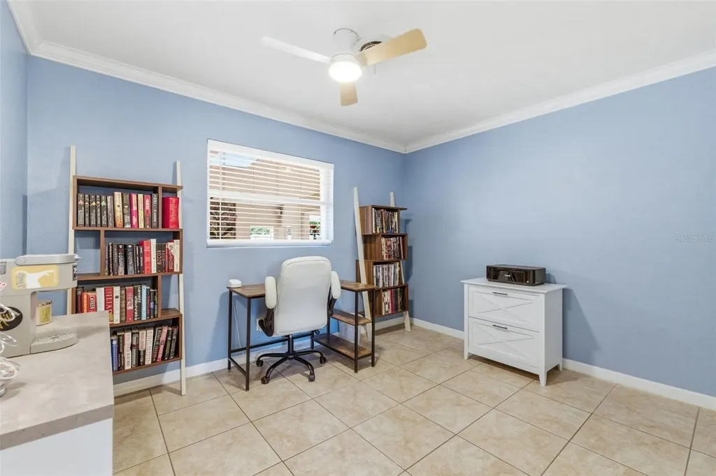 4415 7th Street S St Petersburg FL 33705