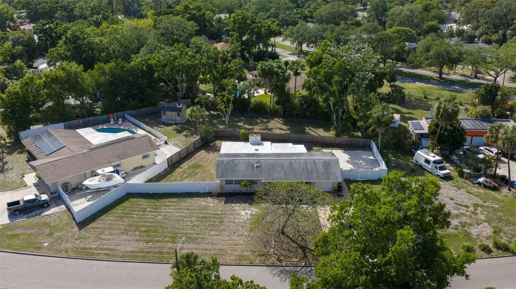 4415 7th Street S St Petersburg FL 33705