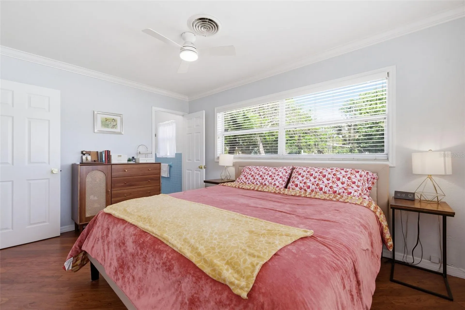 4415 7th Street S St Petersburg FL 33705
