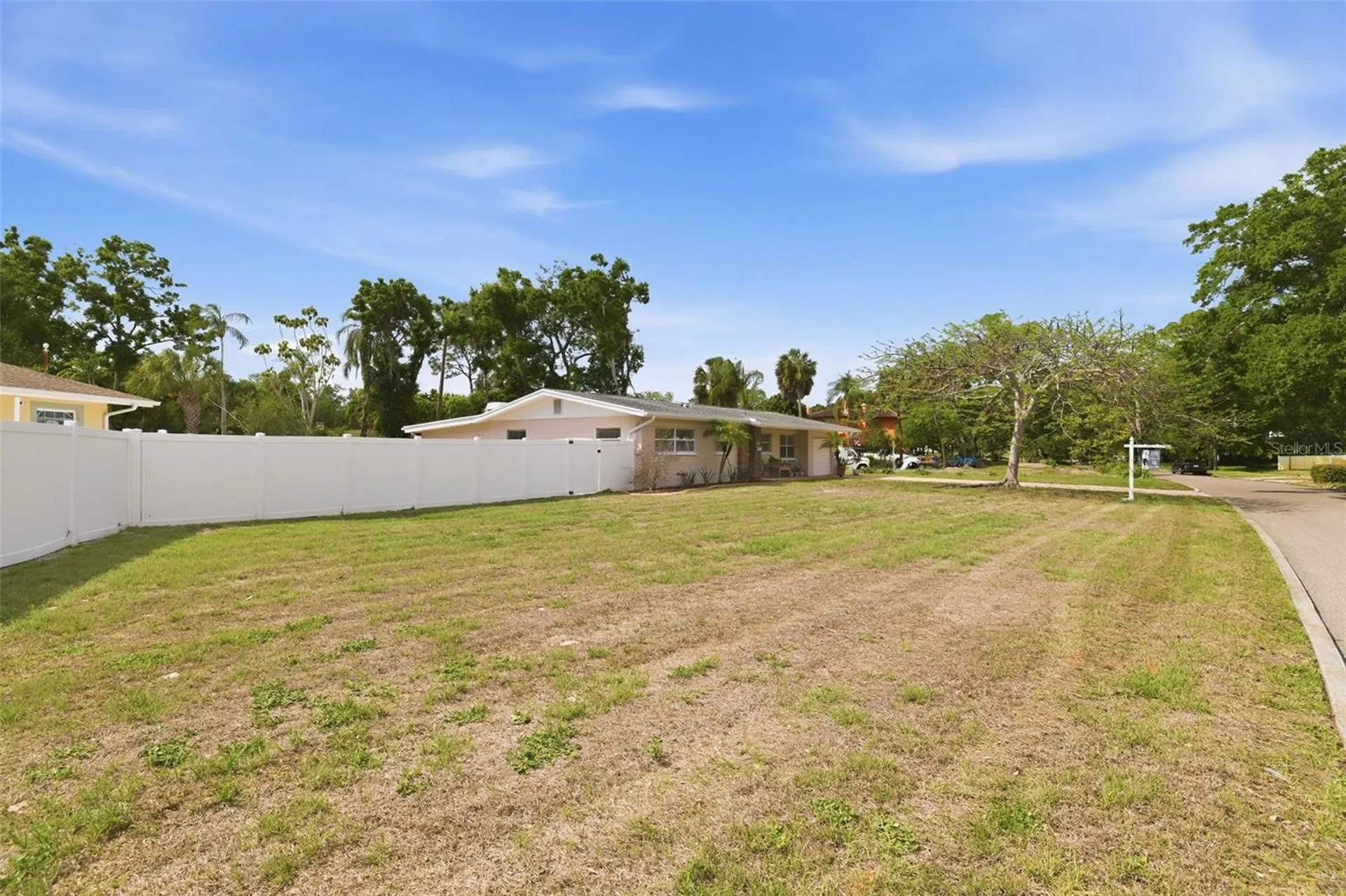 4415 7th Street S St Petersburg FL 33705