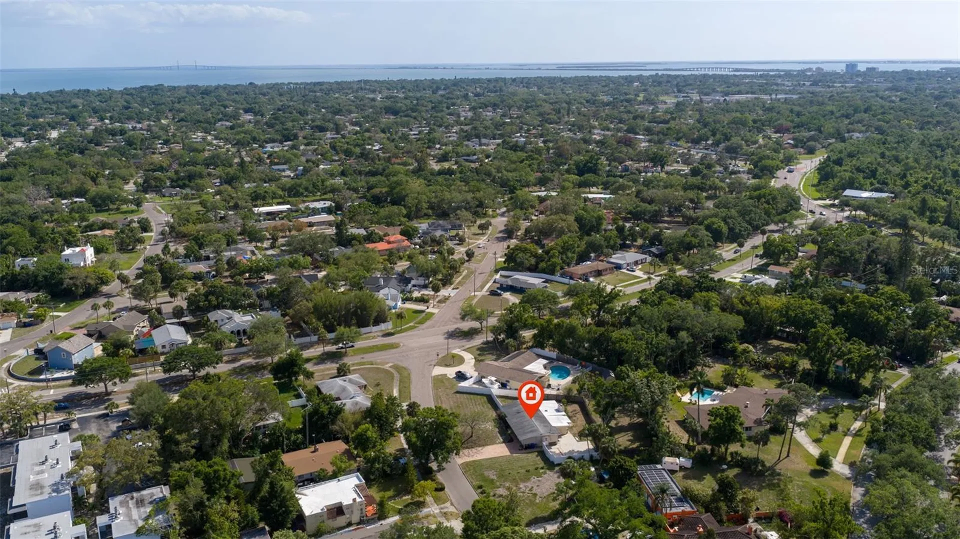 4415 7th Street S St Petersburg FL 33705