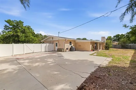 4415 7th Street S St Petersburg FL 33705