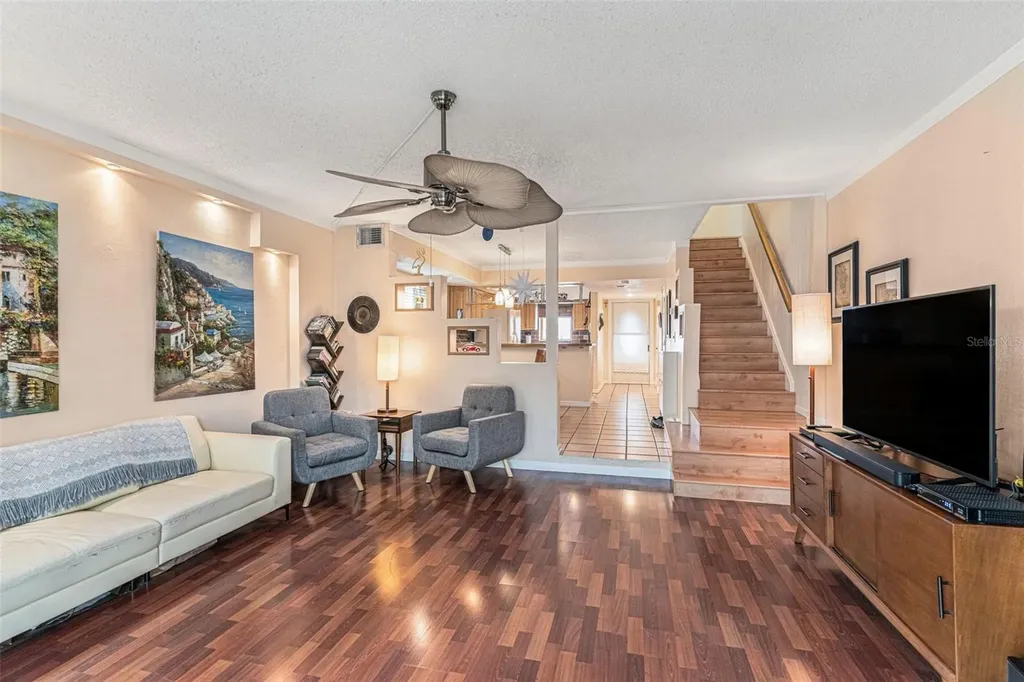 12465 2nd Street E Treasure Island FL 33706