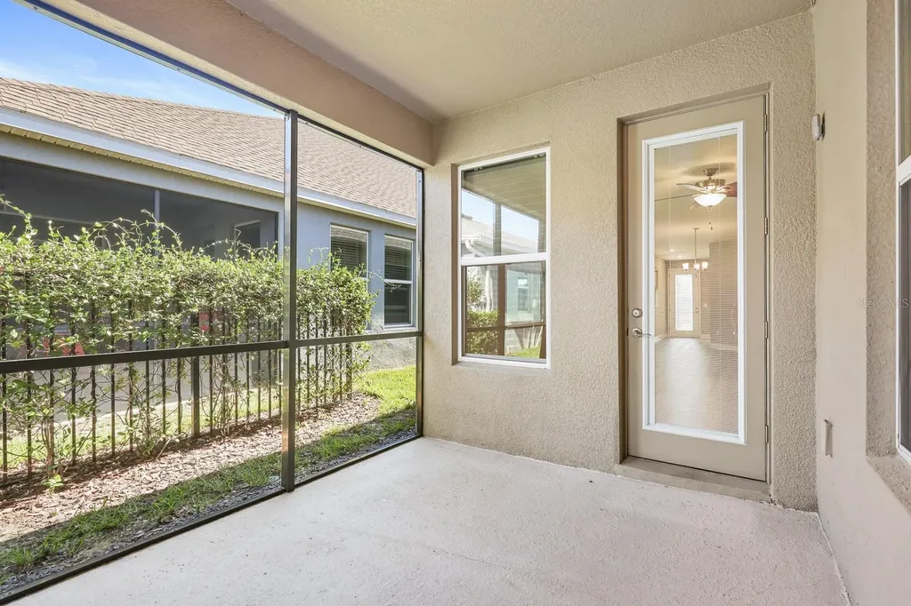 13892 Kingfisher Glen Drive Lithia FL 33547