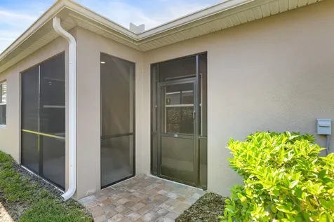 13892 Kingfisher Glen Drive Lithia FL 33547
