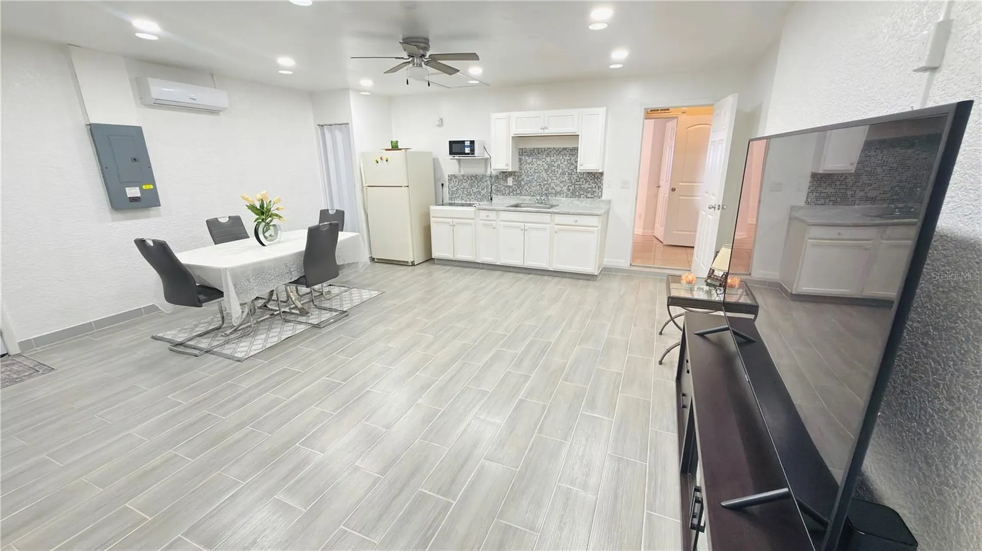 2616 27th Street W Lehigh Acres FL 33971