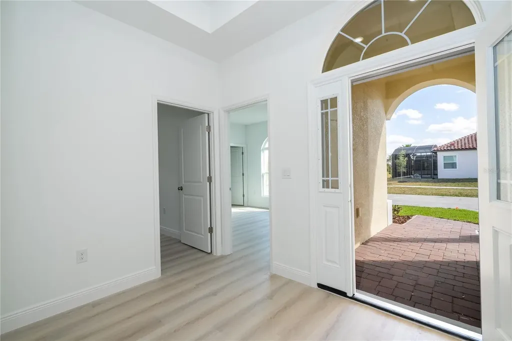 355 Villa Sorrento Circle Haines City FL 33844