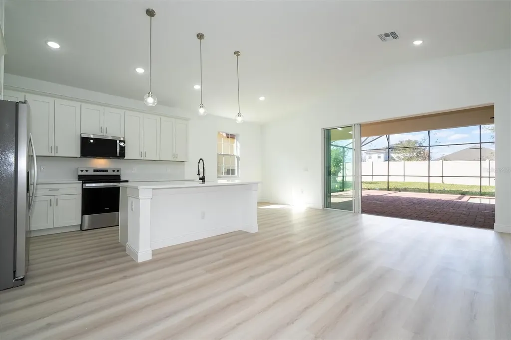 355 Villa Sorrento Circle Haines City FL 33844