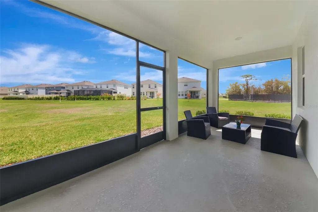 627 160th Street E Bradenton FL 34212