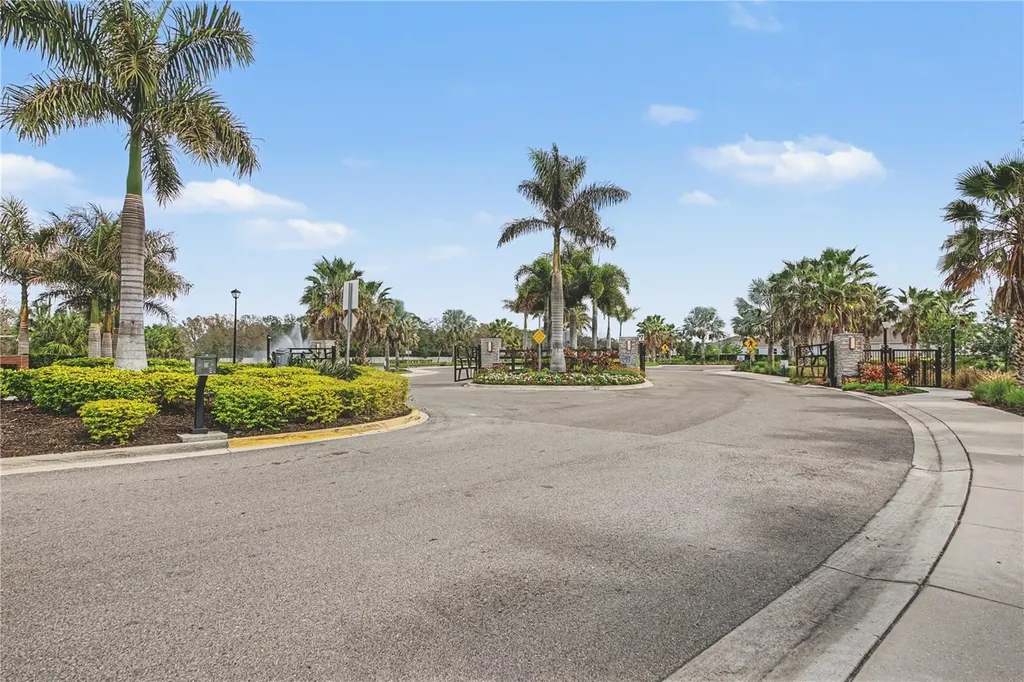 627 160th Street E Bradenton FL 34212