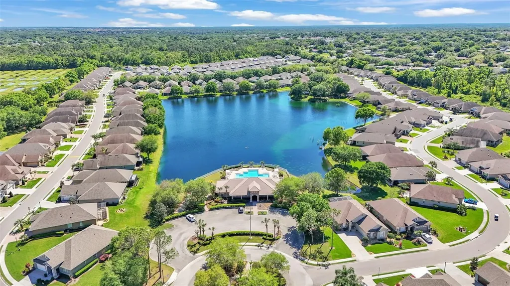 7766 Lake James Boulevard Lakeland FL 33810